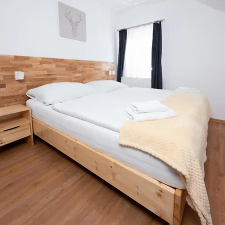Moveinn 3* Prague