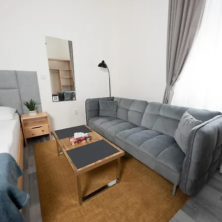Moveinn Guest house 3*