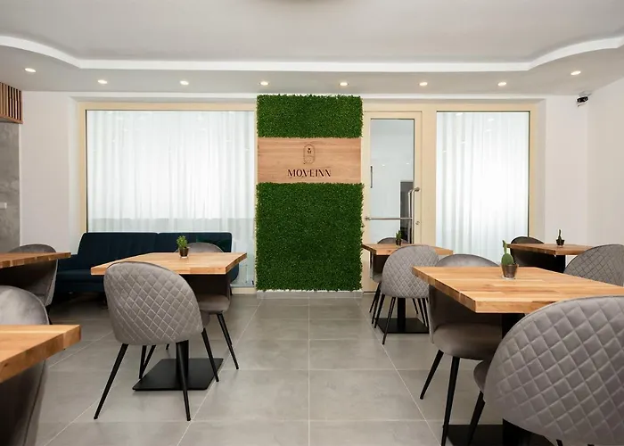 게스트하우스 Moveinn 3*