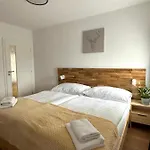 Moveinn 3* Prag